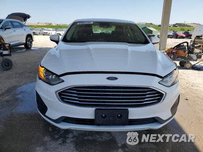 Piąte zdjęcie samochodu w środku: 2019 FORD FUSION SE VIN:3FA6P0LU6KR124819 - miniatura
