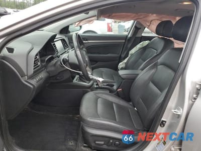 Zdjęcie 7 z 12 samochodu: 2020 HYUNDAI ELANTRA SEL VIN:KMHD84LF4LU998776 - miniatura