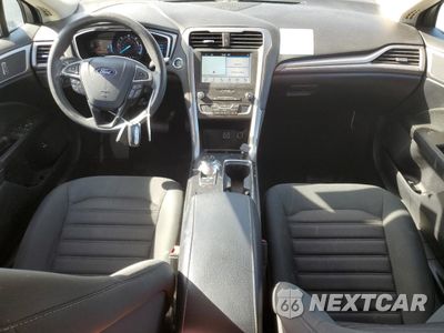 Zdjęcie 8 z 12 samochodu: 2019 FORD FUSION SE VIN:3FA6P0LUXKR124869 - miniatura