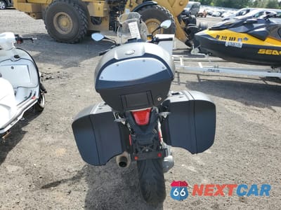 Czwarte zdjęcie samochodu z boku: 2012 BMW R1200 R VIN:WB1049007CZX97191 - miniatura
