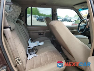 Zdjęcie 11 z 13 samochodu: 2001 FORD EXPLORER XLT VIN:1FMZU83P61UB54544 - miniatura