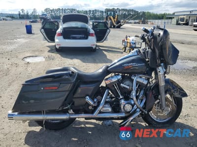 2006 HARLEY-DAVIDSON FLHXI 1HD1KBW116Y665699 - główne zdjęcie licytacji z USA - miniatura