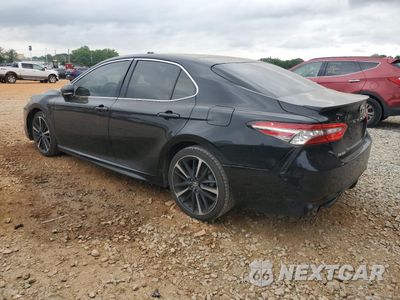 Drugie zdjęcie samochodu z przodu: 2018 TOYOTA CAMRY XSE VIN:4T1B61HK5JU126833 - miniatura