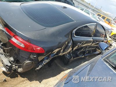 Trzecie zdjęcie samochodu z tyłu: 2011 JAGUAR XF PREMIUM VIN:SAJWA0GB7BLS11102 - miniatura