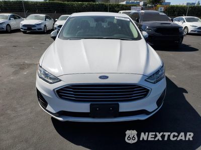 Piąte zdjęcie samochodu w środku: 2020 FORD FUSION SE VIN:3FA6P0LU2LR206094 - miniatura