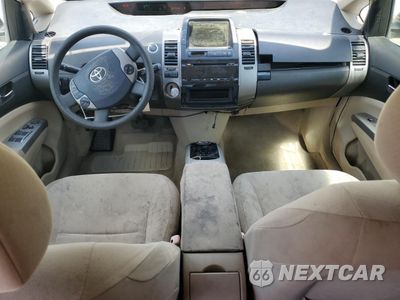 Zdjęcie 8 z 12 samochodu: 2005 TOYOTA PRIUS VIN:JTDKB20U653044074 - miniatura