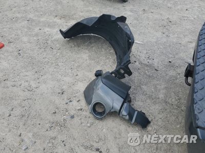 Zdjęcie 13 z 14 samochodu: 2006 NISSAN PATHFINDER LE VIN:5N1AR18W76C668597 - miniatura