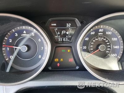 Zdjęcie 9 z 14 samochodu: 2015 HYUNDAI ELANTRA SE VIN:5NPDH4AE2FH598096 - miniatura