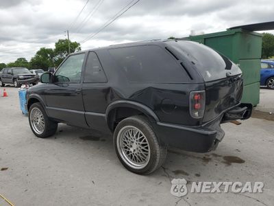 Drugie zdjęcie samochodu z przodu: 2000 GMC JIMMY VIN:1GKCS18W2YK221142 - miniatura