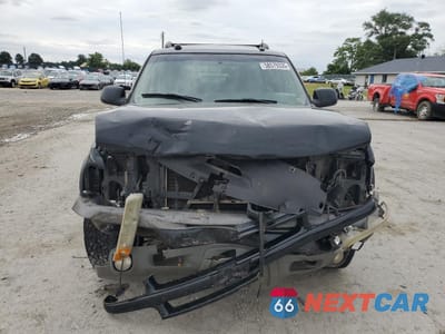 Piąte zdjęcie samochodu w środku: 2005 CHEVROLET SUBURBAN K1500 VIN:3GNFK16Z25G251161 - miniatura