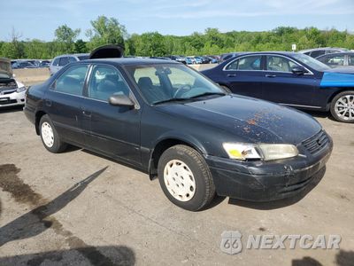 Czwarte zdjęcie samochodu z boku: 1997 TOYOTA CAMRY CE VIN:4T1BG22K4VU803744 - miniatura