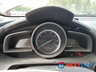 Zdjęcie 9 z 14 samochodu: 2016 MAZDA CX-3 TOURING VIN:JM1DKBC73G0125908 - miniatura