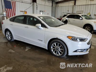 Czwarte zdjęcie samochodu z boku: 2017 FORD FUSION SE HYBRID VIN:3FA6P0LU4HR409110 - miniatura