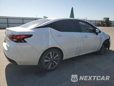 Trzecie zdjęcie samochodu z tyłu: 2021 NISSAN VERSA SV VIN:3N1CN8EV3ML879815 - miniatura