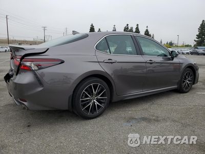 Trzecie zdjęcie samochodu z tyłu: 2024 TOYOTA CAMRY SE NIGHT SHADE VIN:4T1G11AK1RU886736 - miniatura
