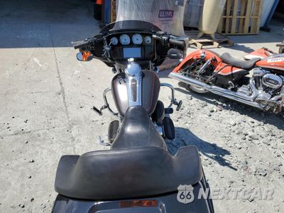 Zdjęcie 6 z 8 samochodu: 2014 HARLEY-DAVIDSON FLHXS STREET GLIDE SPECIAL VIN:1HD1KRM15EB647560 - miniatura