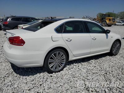 Trzecie zdjęcie samochodu z tyłu: 2015 VOLKSWAGEN PASSAT SE VIN:1VWBS7A35FC086429 - miniatura