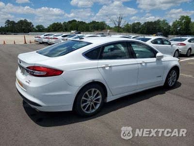 Trzecie zdjęcie samochodu z tyłu: 2017 FORD FUSION SE HYBRID VIN:3FA6P0LU8HR409224 - miniatura