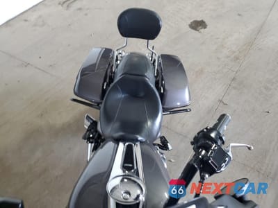 Piąte zdjęcie samochodu w środku: 2014 HARLEY-DAVIDSON FLHX STREET GLIDE VIN:1HD1KBM13EB600731 - miniatura