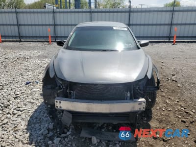 Piąte zdjęcie samochodu w środku: 2016 NISSAN ALTIMA 2.5 VIN:1N4AL3AP1GN325445 - miniatura
