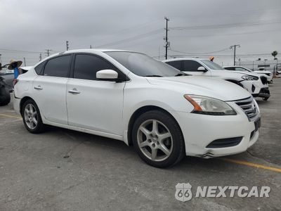 Czwarte zdjęcie samochodu z boku: 2015 NISSAN SENTRA S VIN:3N1AB7AP4FY238082 - miniatura