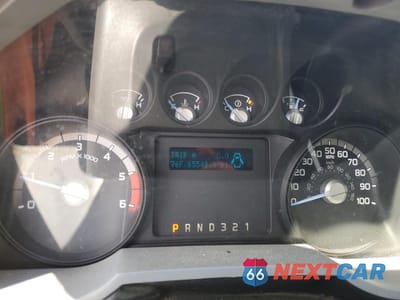 Zdjęcie 9 z 12 samochodu: 2015 FORD F450 SUPER DUTY VIN:1FDUF4GYXFEA65867 - miniatura