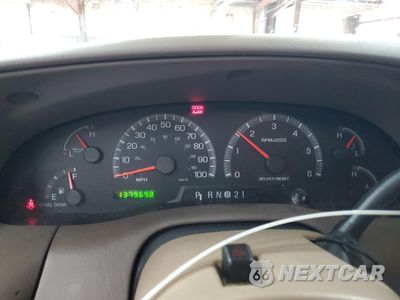 Zdjęcie 9 z 12 samochodu: 1999 FORD F250 VIN:1FTPX28L9XNC17595 - miniatura