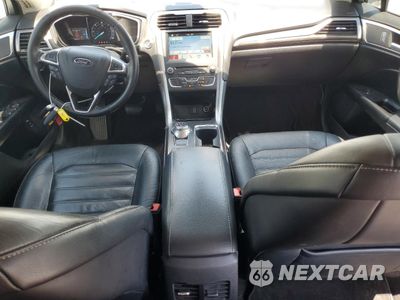 Zdjęcie 8 z 13 samochodu: 2017 FORD FUSION SE HYBRID VIN:3FA6P0LUXHR409306 - miniatura