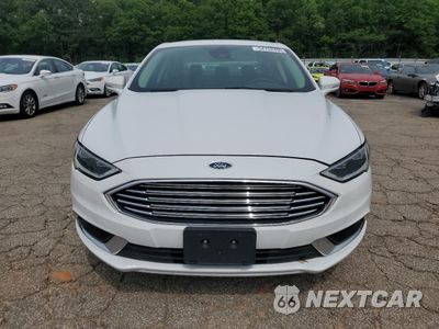 Piąte zdjęcie samochodu w środku: 2018 FORD FUSION SE HYBRID VIN:3FA6P0LU5JR278744 - miniatura