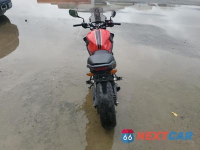 Zdjęcie 6 z 10 samochodu: 2018 HONDA CB650 F VIN:MLHRC7511J5000227 - miniatura
