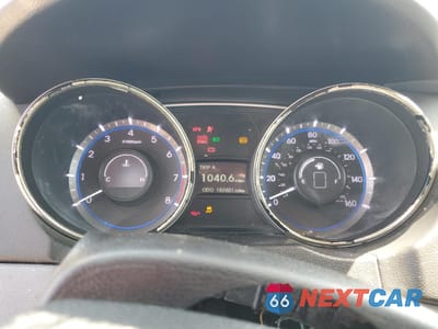 Zdjęcie 9 z 12 samochodu: 2013 HYUNDAI SONATA GLS VIN:5NPEB4AC6DH572330 - miniatura