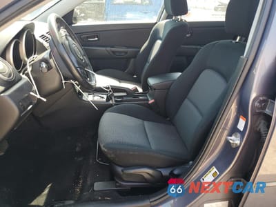 Zdjęcie 7 z 12 samochodu: 2006 MAZDA 3 I VIN:JM1BK32F981169994 - miniatura