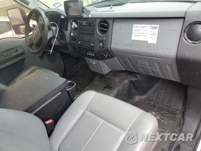 Zdjęcie 8 z 12 samochodu: 2012 FORD F450 SUPER DUTY VIN:1FDUF4GY4CEC63906 - miniatura