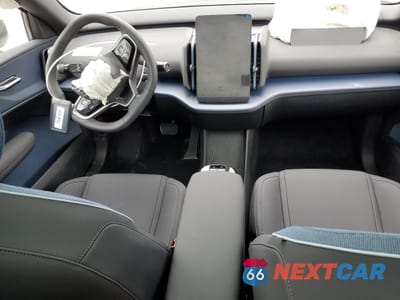 Zdjęcie 8 z 12 samochodu: 2025 VOLVO EX30 PLUS VIN:YV4EK3ZK5SS132648 - miniatura