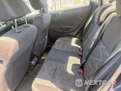 Zdjęcie 6 z 10 samochodu: 2013 FORD FIESTA SE VIN:3FADP4BJ8DM118848 - miniatura