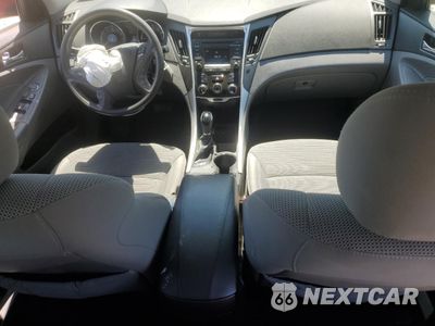 Zdjęcie 8 z 15 samochodu: 2014 HYUNDAI SONATA GLS VIN:5NPEB4AC3EH872277 - miniatura