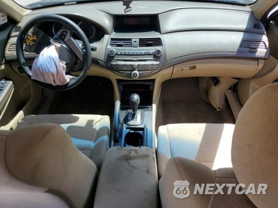 Zdjęcie 8 z 14 samochodu: 2010 HONDA ACCORD LX VIN:1HGCP2F31AA024049 - miniatura