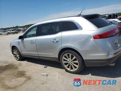 Drugie zdjęcie samochodu z przodu: 2012 LINCOLN MKT VIN:2LMHJ5AT8CBL52171 - miniatura