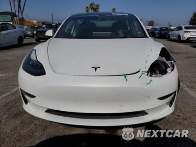 Piąte zdjęcie samochodu w środku: 2021 TESLA MODEL 3 VIN:5YJ3E1EA6MF093331 - miniatura