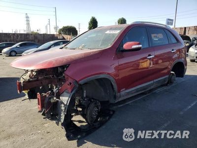 2015 KIA SORENTO LX 5XYKTDA73FG651192 - główne zdjęcie licytacji z USA - miniatura