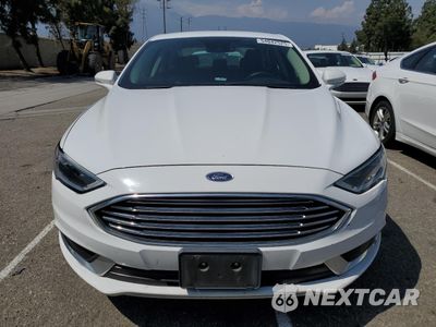 Piąte zdjęcie samochodu w środku: 2018 FORD FUSION SE HYBRID VIN:3FA6P0LU8JR278737 - miniatura