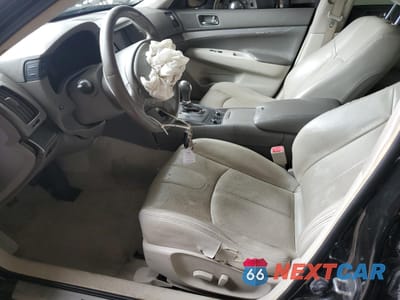 Zdjęcie 7 z 14 samochodu: 2015 INFINITI Q40 VIN:JN1CV6AR5FM650557 - miniatura