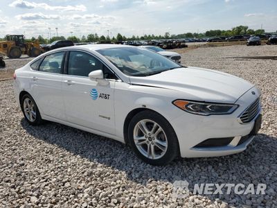 Czwarte zdjęcie samochodu z boku: 2018 FORD FUSION SE HYBRID VIN:3FA6P0LU1JR171853 - miniatura
