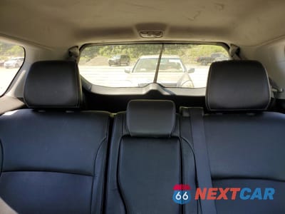 Zdjęcie 9 z 12 samochodu: 2012 MITSUBISHI OUTLANDER GT VIN:JA4JS4AX5CU013447 - miniatura