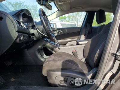 Zdjęcie 7 z 14 samochodu: 2015 CHRYSLER 200 LIMITED VIN:1C3CCCAB2FN676407 - miniatura