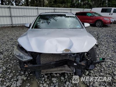 Piąte zdjęcie samochodu w środku: 2018 HYUNDAI ELANTRA SEL VIN:KMHD84LFXJU493144 - miniatura