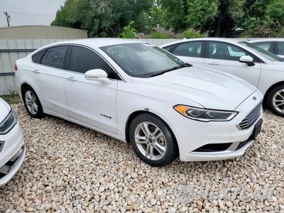 Czwarte zdjęcie samochodu z boku: 2018 FORD FUSION SE HYBRID VIN:3FA6P0LU4JR171815 - miniatura