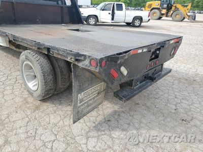 Zdjęcie 9 z 10 samochodu: 2015 CHEVROLET SILVERADO K3500 LT VIN:1GB4KZE82FF188724 - miniatura