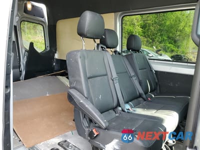 Zdjęcie 11 z 16 samochodu: 2024 MERCEDES-BENZ SPRINTER 2500 VIN:W1W4KBHYXRT192383 - miniatura
