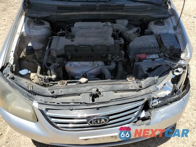 Zdjęcie 11 z 12 samochodu: 2005 KIA SPECTRA EX VIN:KNAFE221895603434 - miniatura